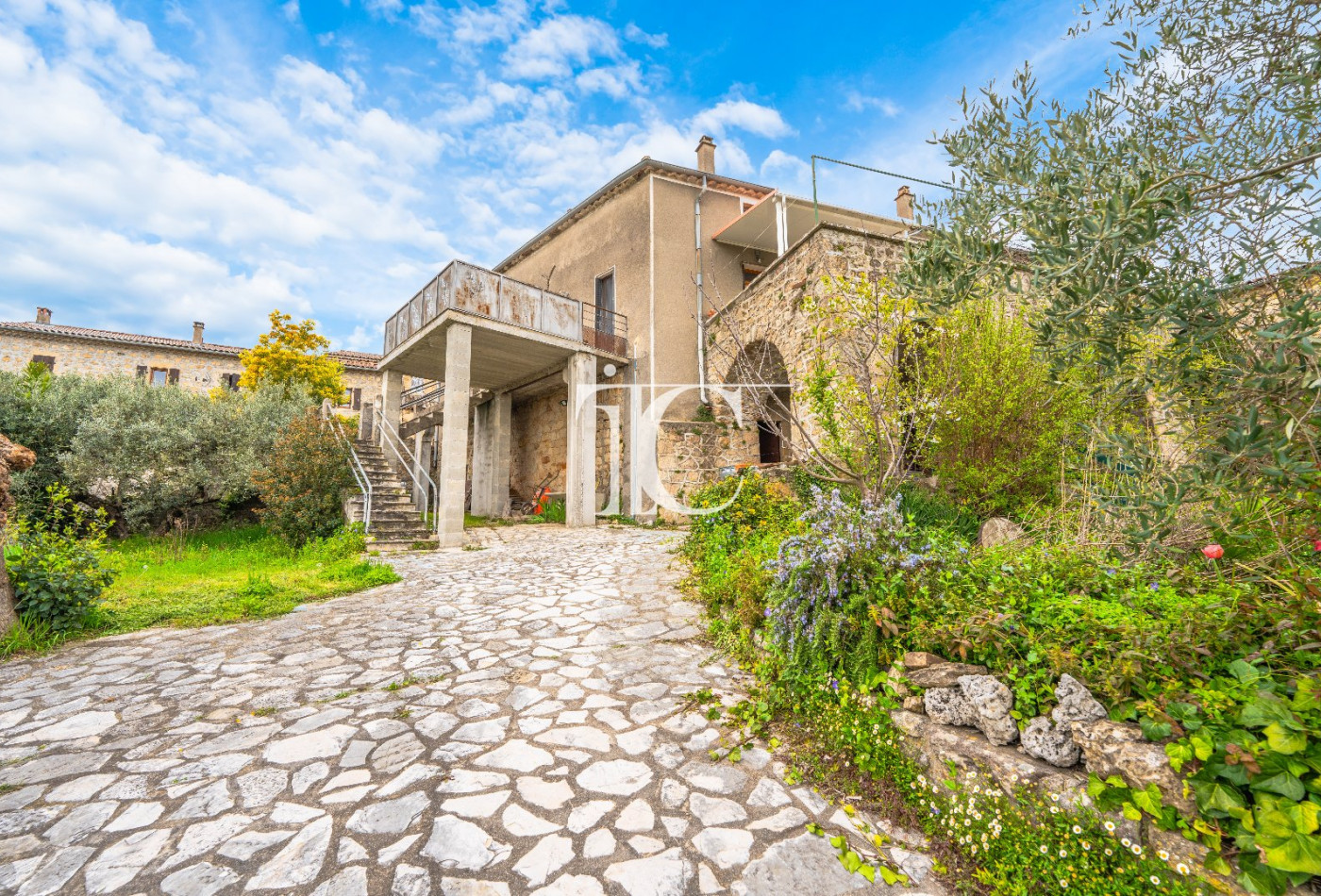 vente Maison de caractère Saint Paul Le Jeune - Photo 1