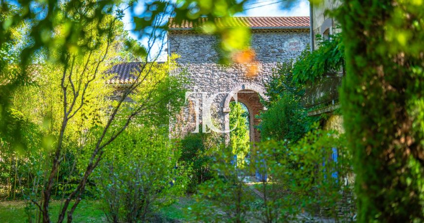 vente Maison Banne