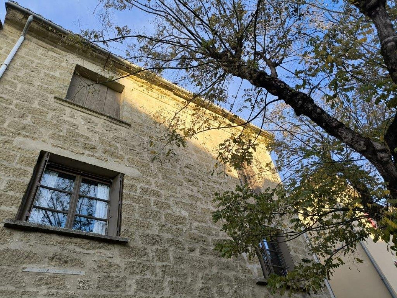 à vendre Maison de village Saint Quentin La Poterie - Photo 1