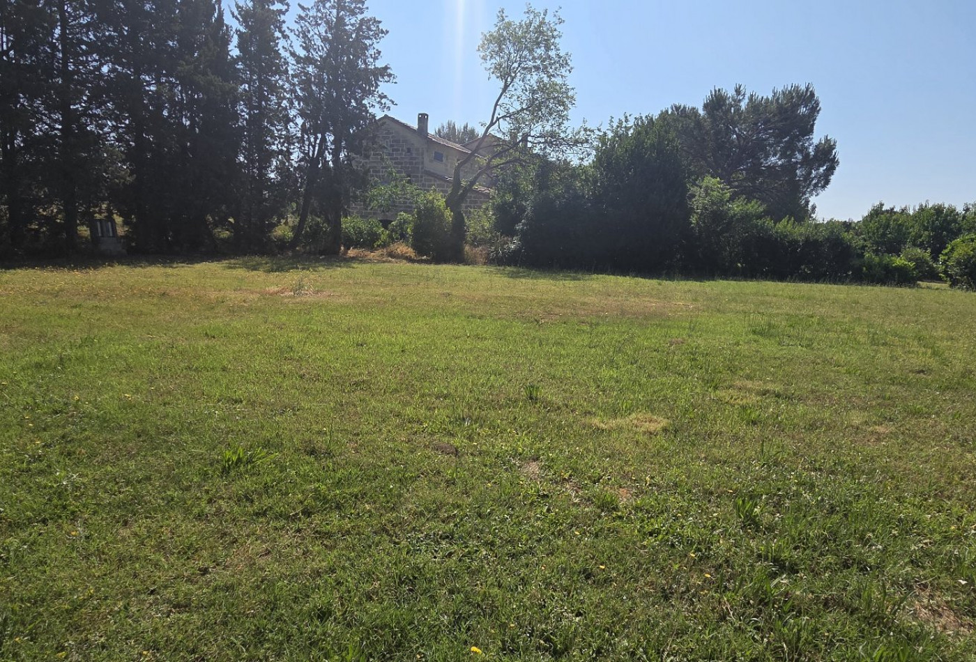 vente Terrain constructible Saint Quentin La Poterie - Photo 2
