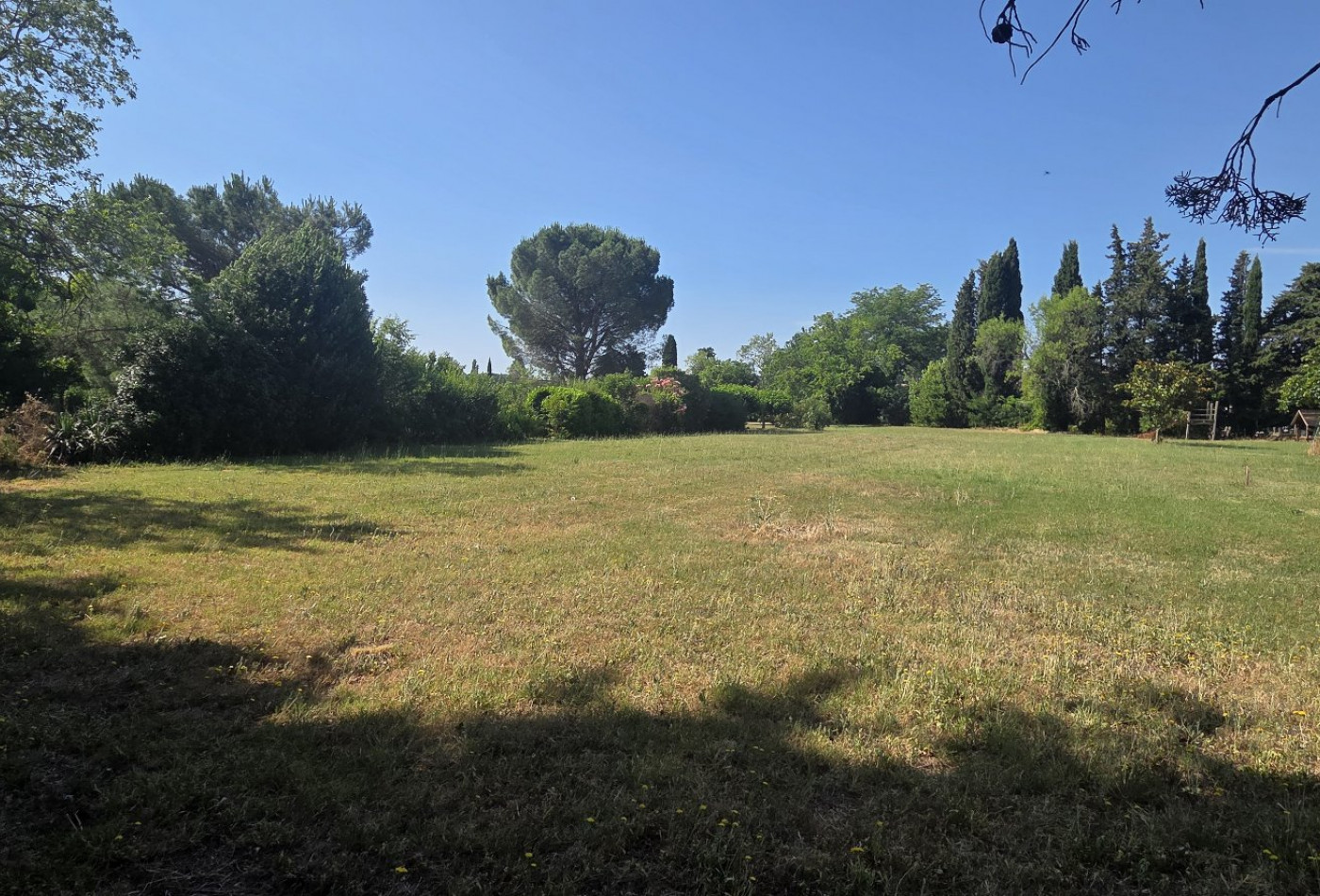 vente Terrain constructible Saint Quentin La Poterie - Photo 1