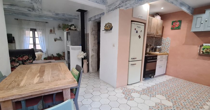 vente Maison de village Saint Quentin La Poterie