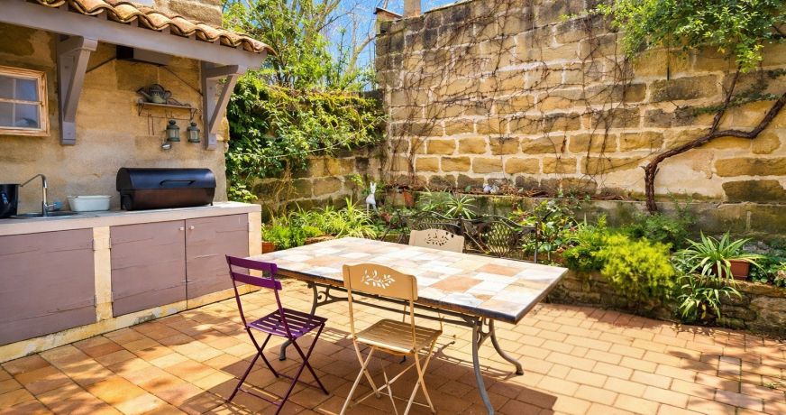 vente Maison de village Saint Quentin La Poterie