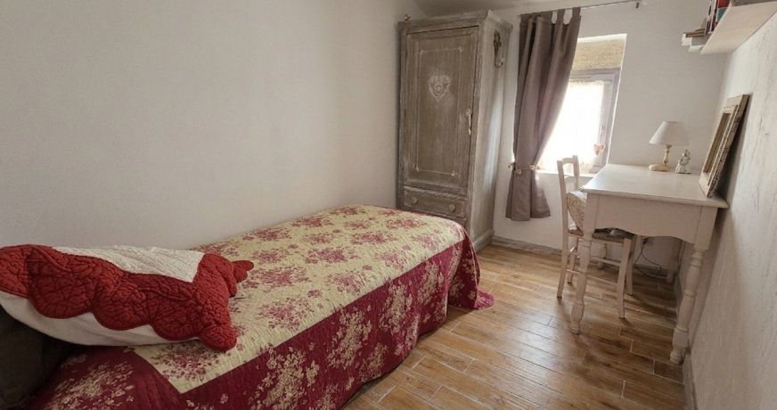 vente Maison de village Saint Quentin La Poterie