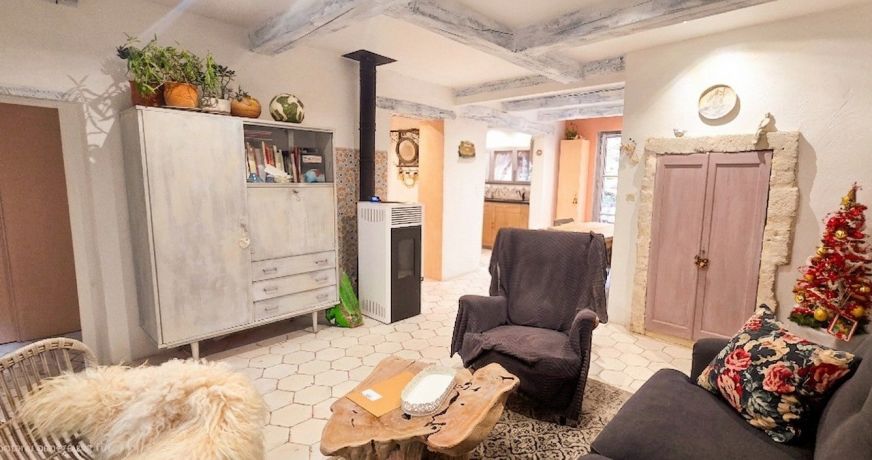 vente Maison de village Saint Quentin La Poterie