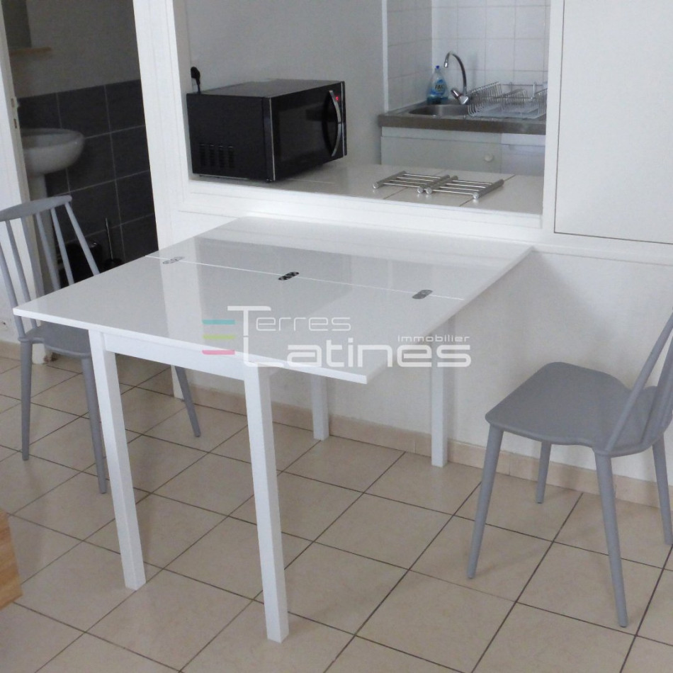 location Appartement Nimes