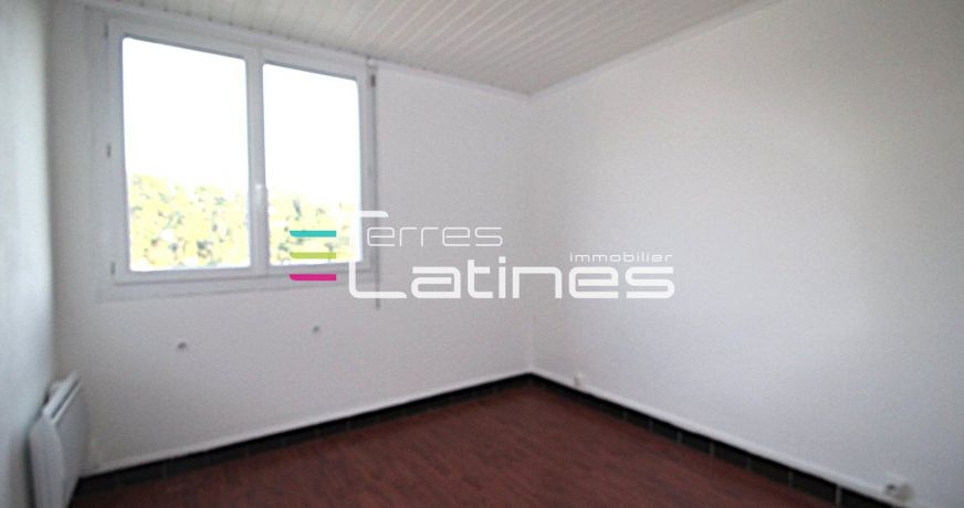 location Appartement Nimes