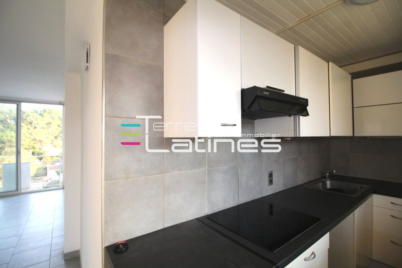 location Appartement Nimes - Photo 3