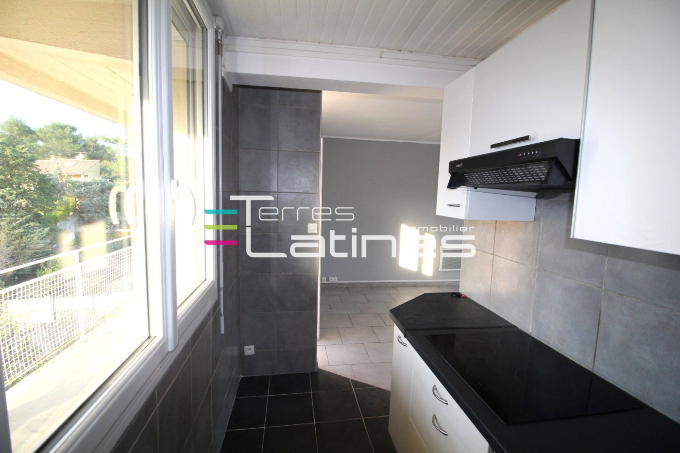 location Appartement Nimes - Photo 2