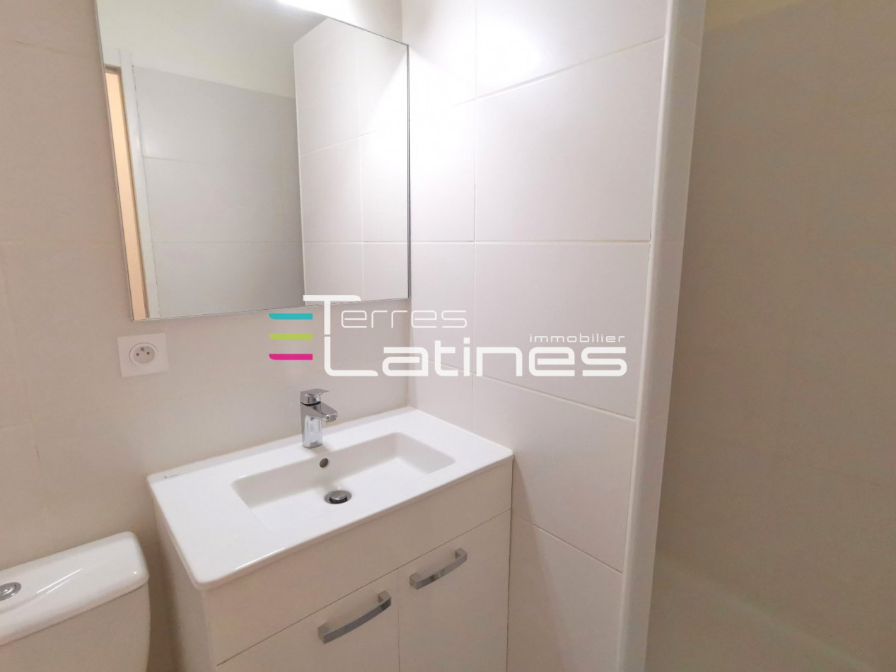 location Appartement Nimes - Photo 4