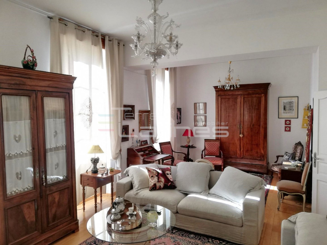 vente Appartement bourgeois Nimes