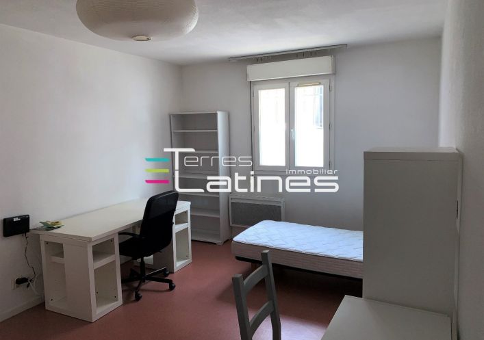 location Appartement Nimes