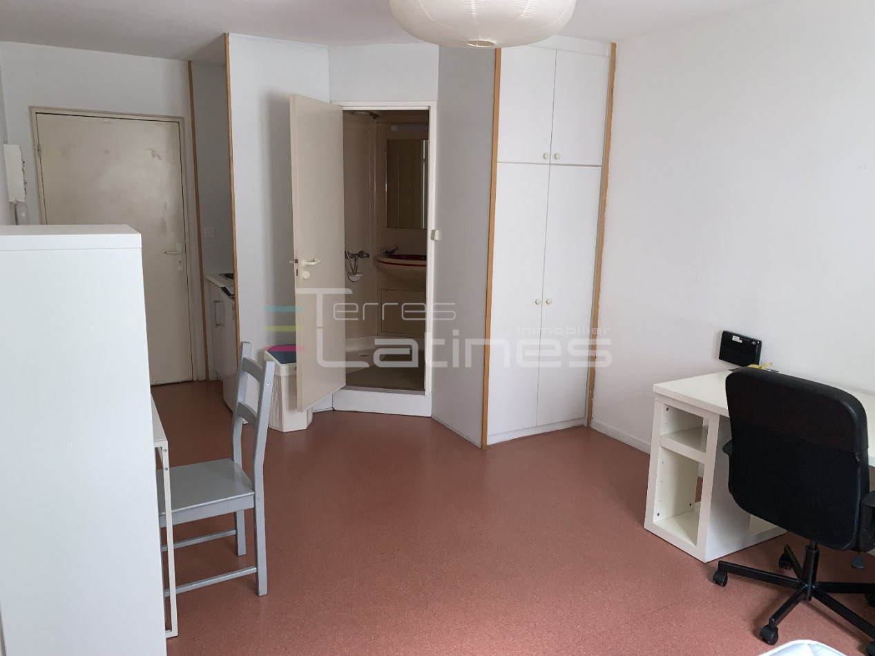 location Appartement Nimes - Photo 3