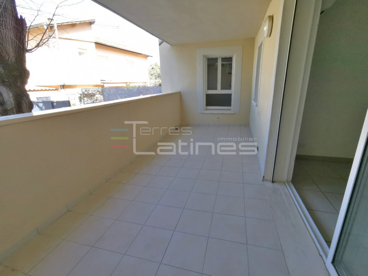 vente Appartement Nimes - Photo 2
