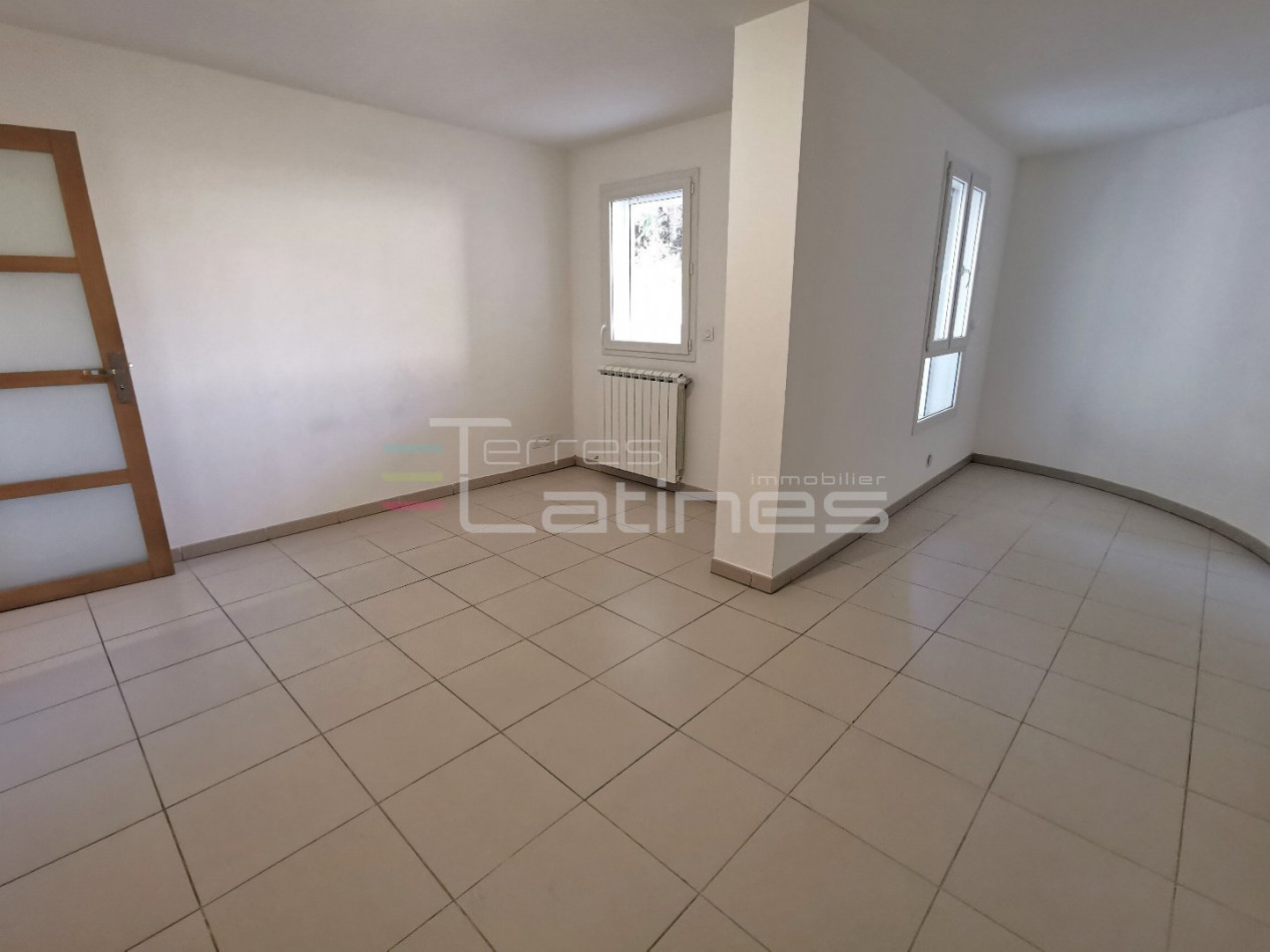 vente Appartement Nimes - Photo 8