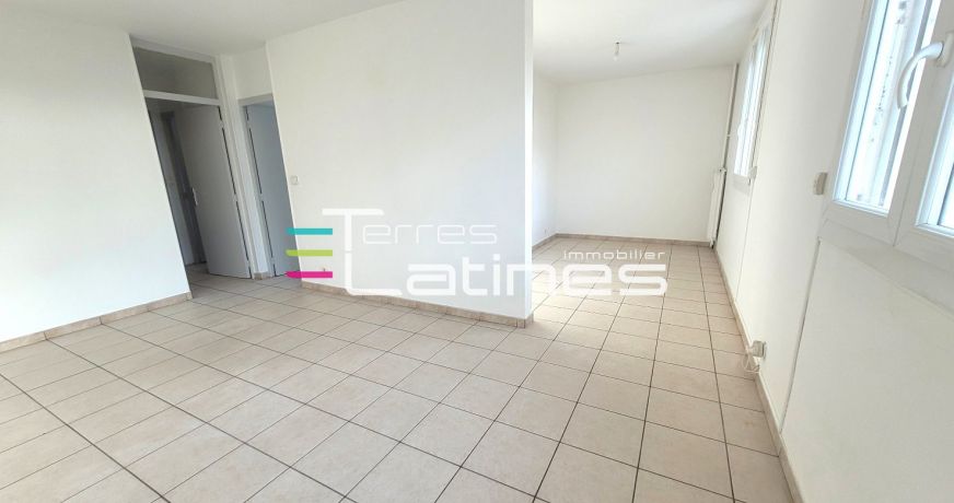 location Appartement Nimes