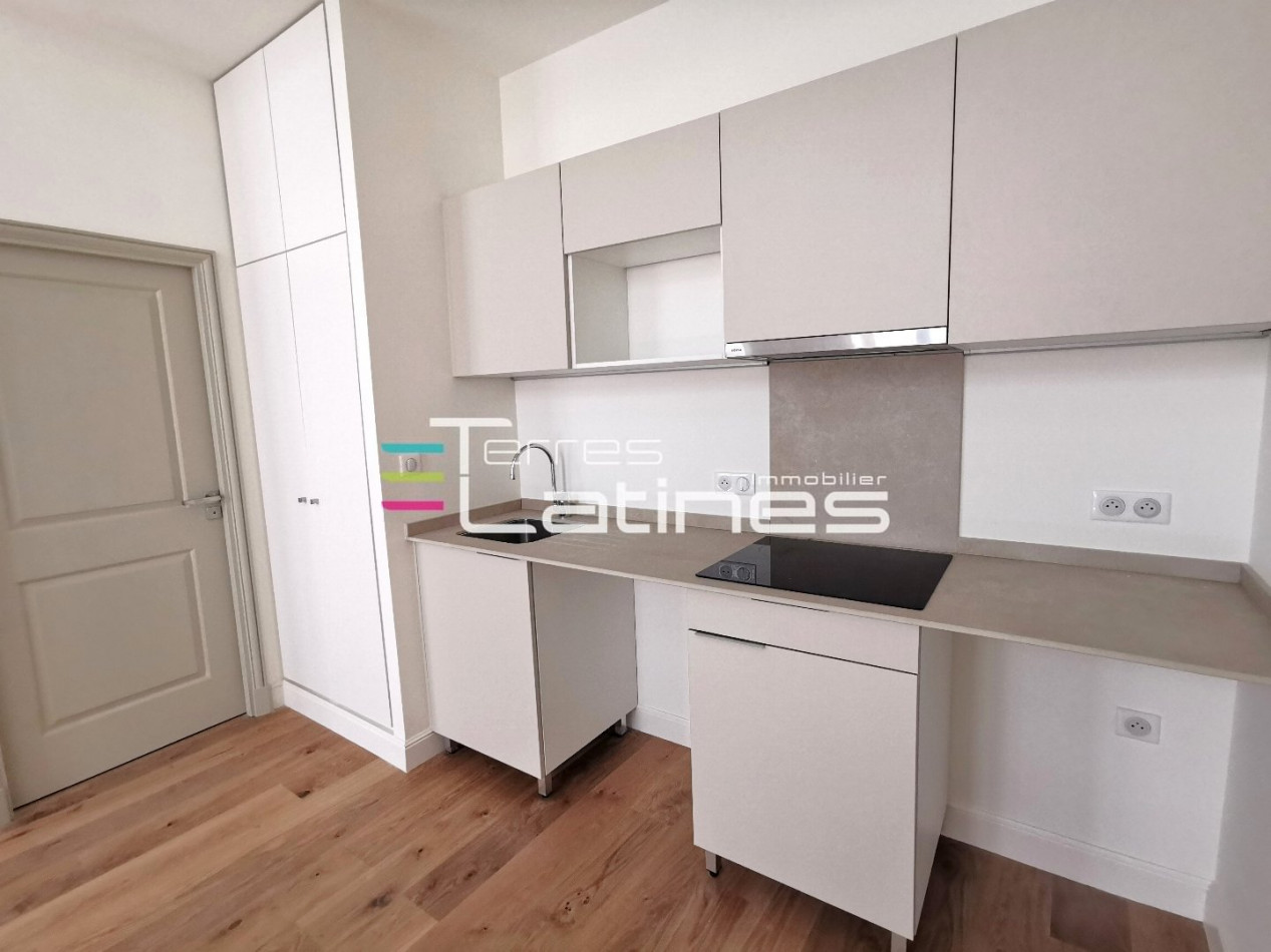 location Appartement Nimes - Photo 3