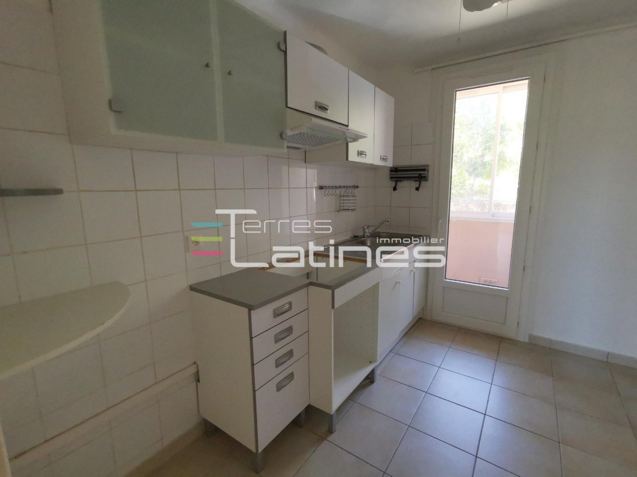 sale Appartement Nimes