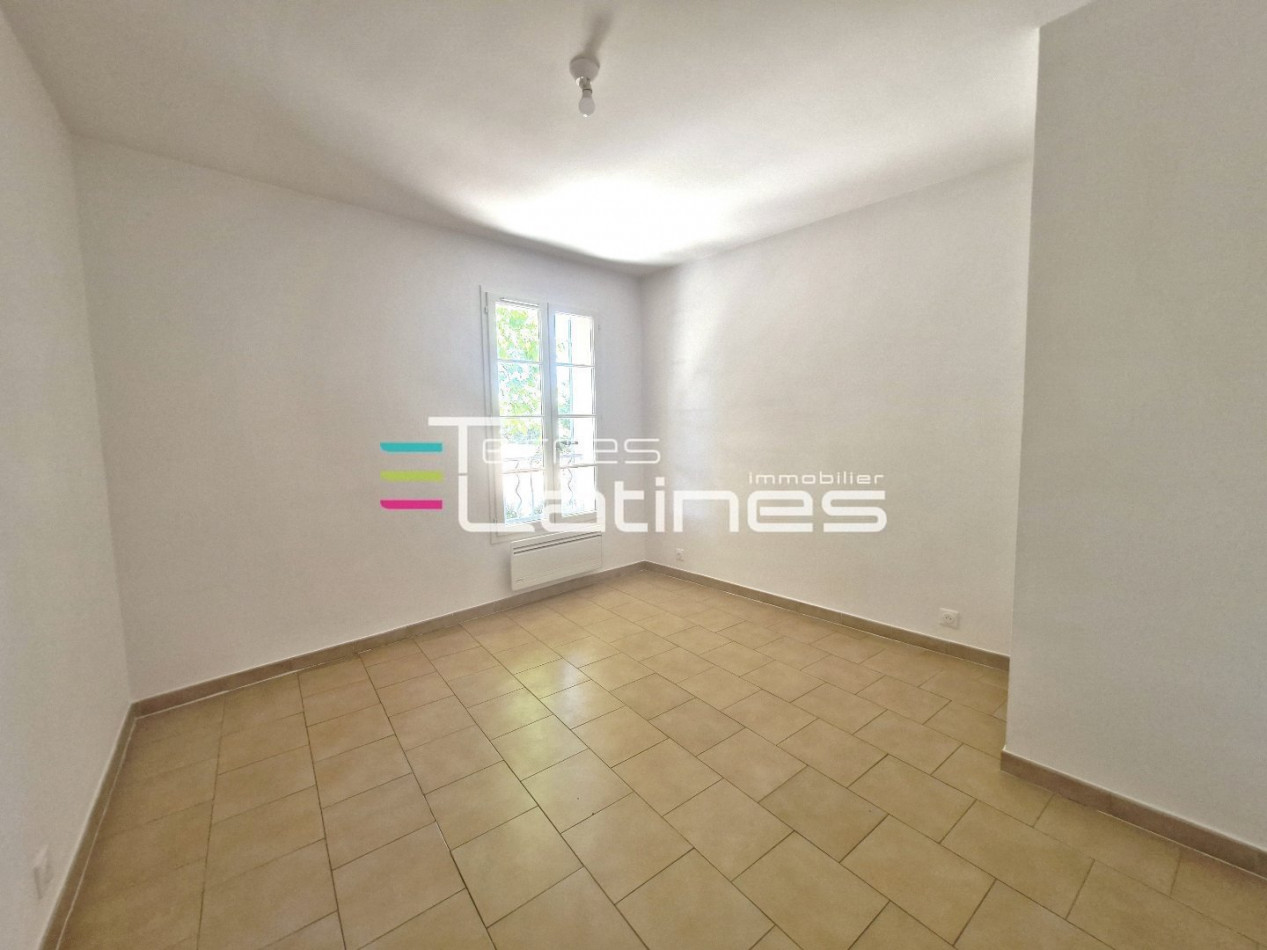 location Appartement Nimes - Photo 13