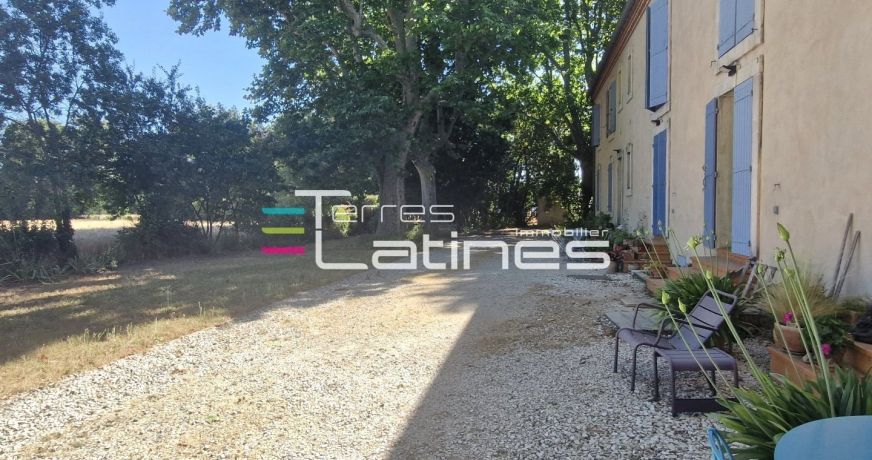 location Appartement Nimes
