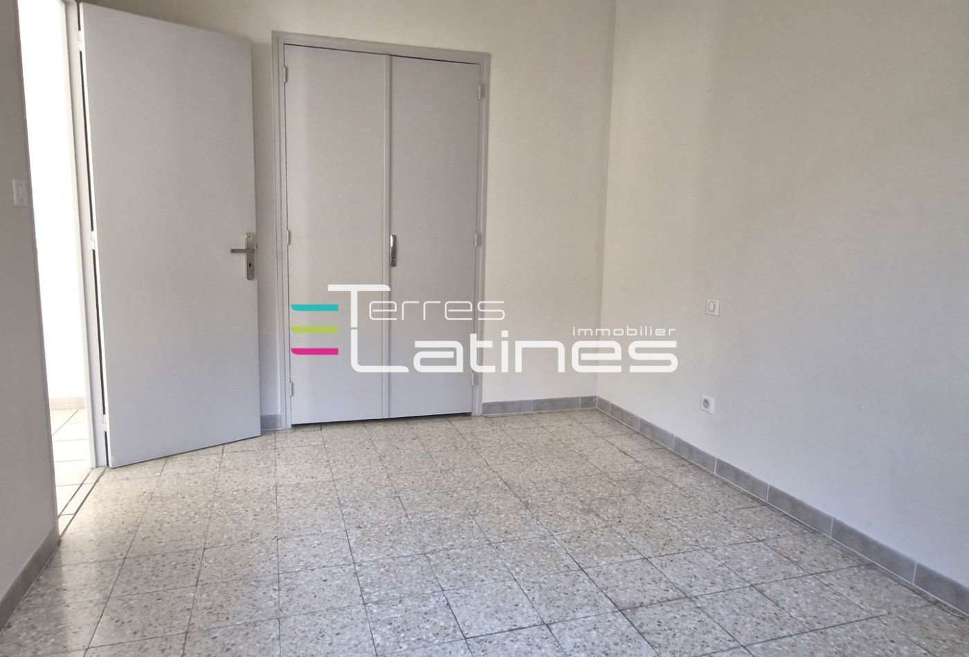 location Appartement Nimes - Photo 10