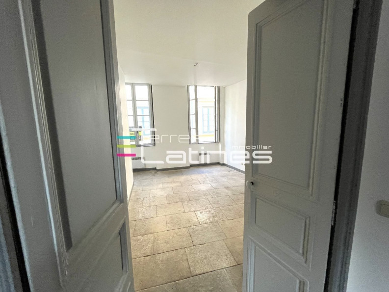 vente Appartement Nimes - Photo 9