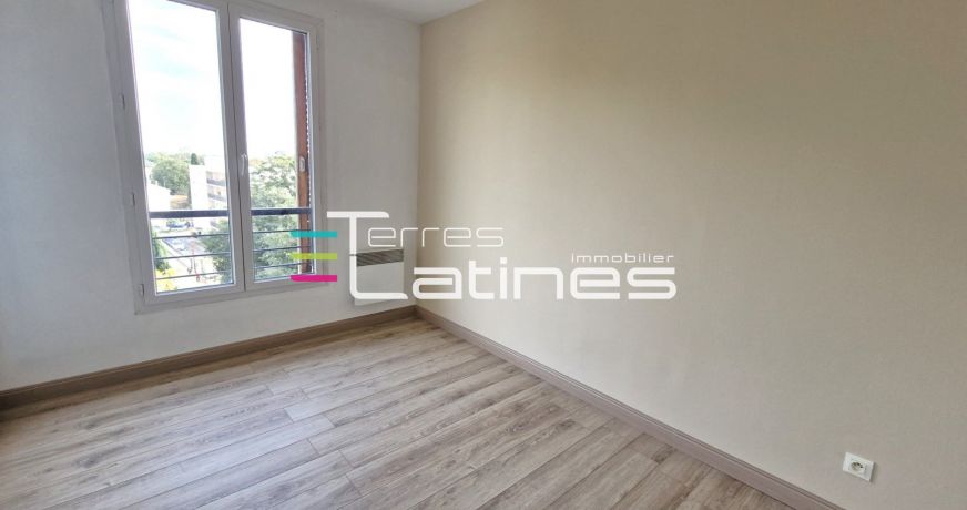 location Appartement Nimes