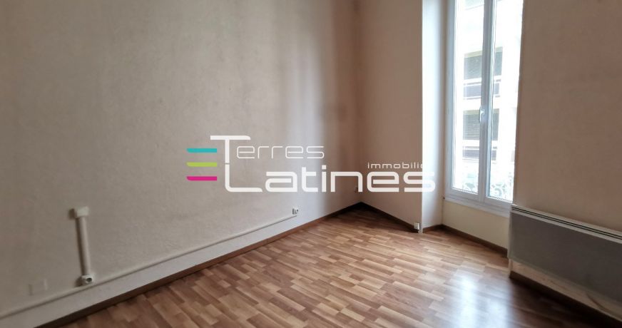 location Appartement Nimes