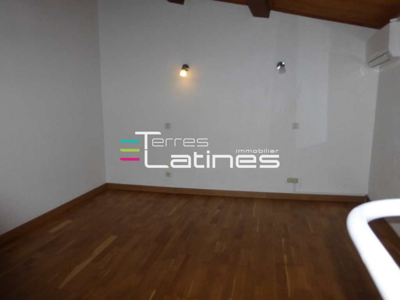 location Appartement Nimes - Photo 6