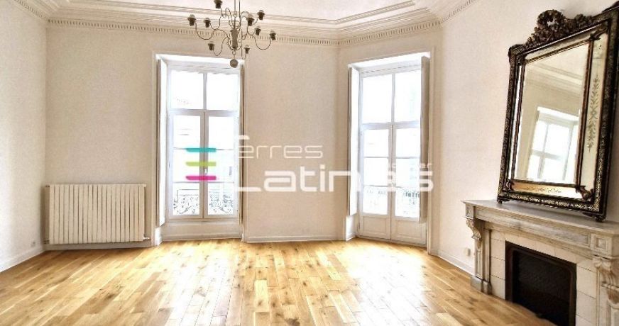 vente Appartement ancien Nimes