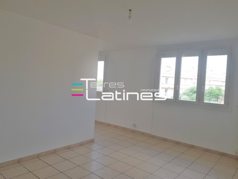 vente Appartement Nimes - Photo 1