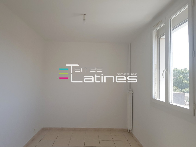 vente Appartement Nimes - Photo 7