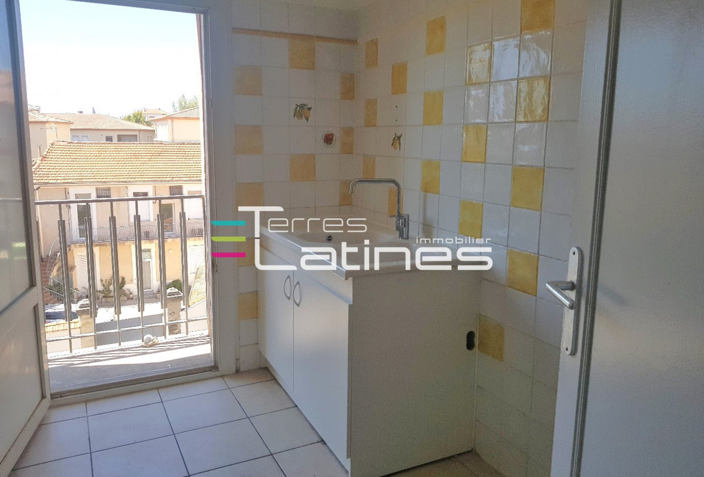 vente Appartement Nimes - Photo 9