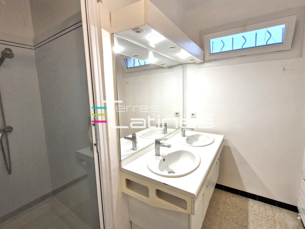 location Appartement Nimes - Photo 10