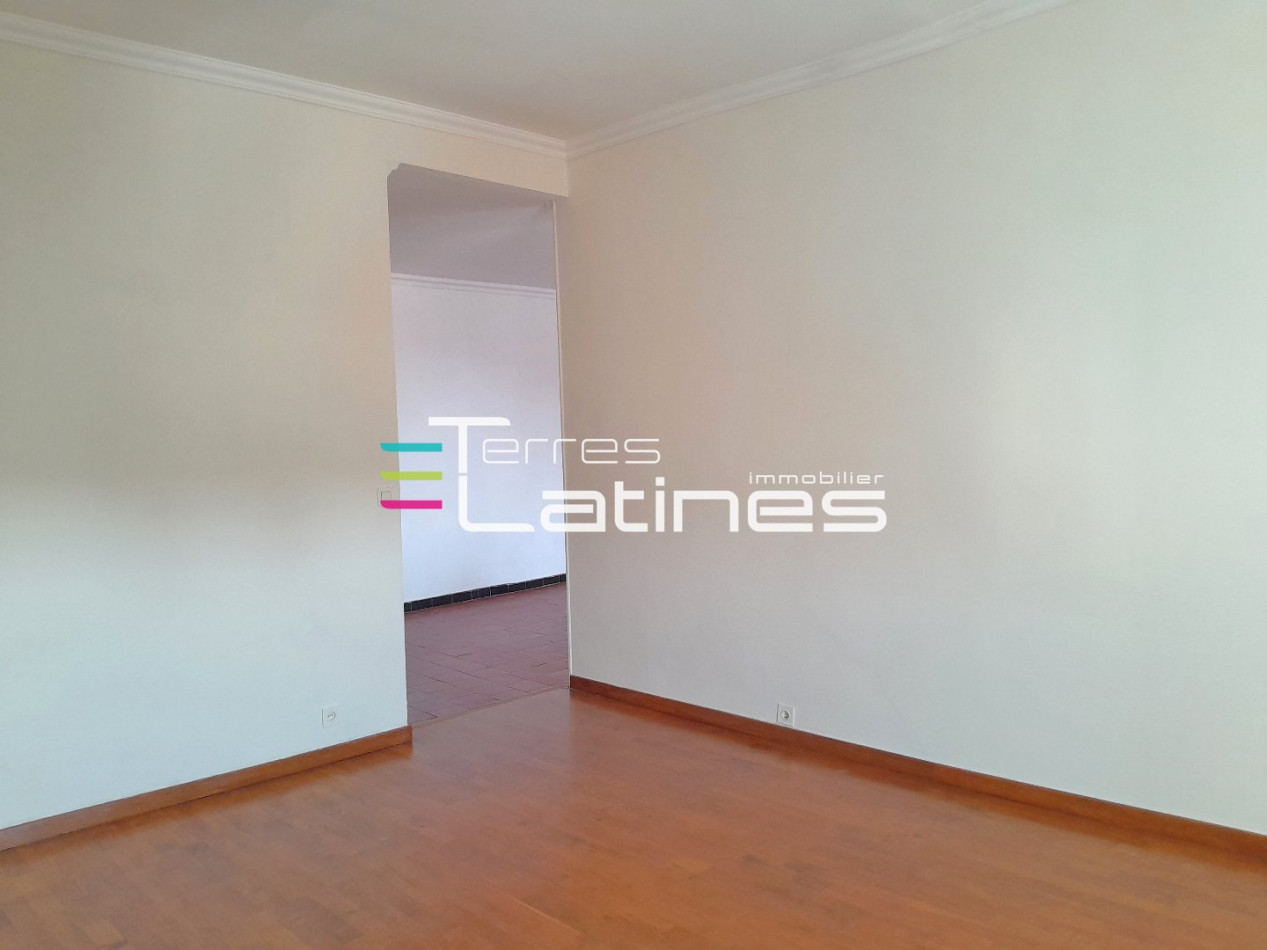 vente Appartement Nimes - Photo 5