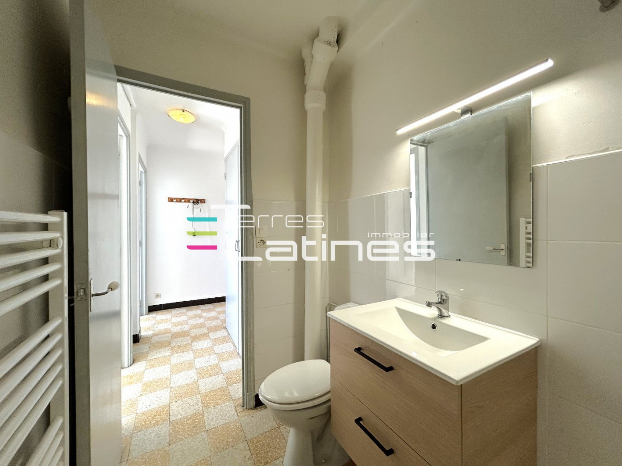 vente Appartement Nimes - Photo 8