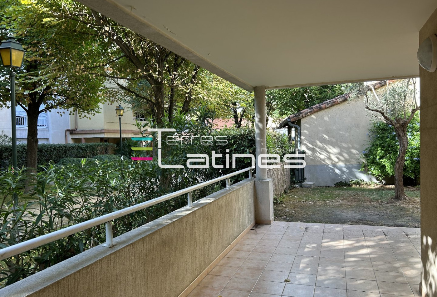 vente Appartement en résidence Nimes - Photo 3