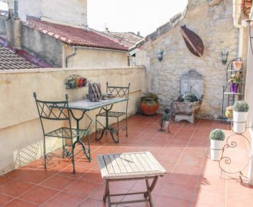 A vendre Villeneuve Les Avignon | Réf 3014718352 - Botella et fils immobilier prestige