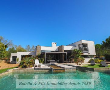 For sale Uzes | Réf 3014718680 - Botella et fils immobilier prestige