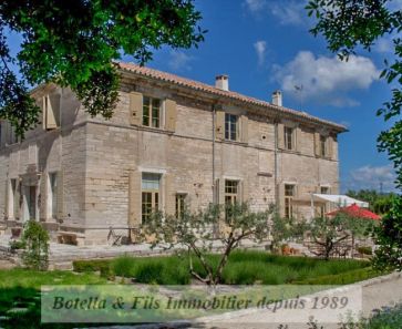 A vendre Uzes 3014718845 Botella et fils immobilier prestige