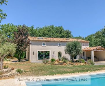 A vendre Uzes 3014718847 Botella et fils immobilier prestige