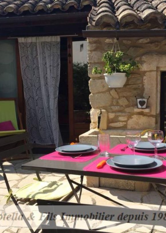 vente Demeure de ville et village Uzes