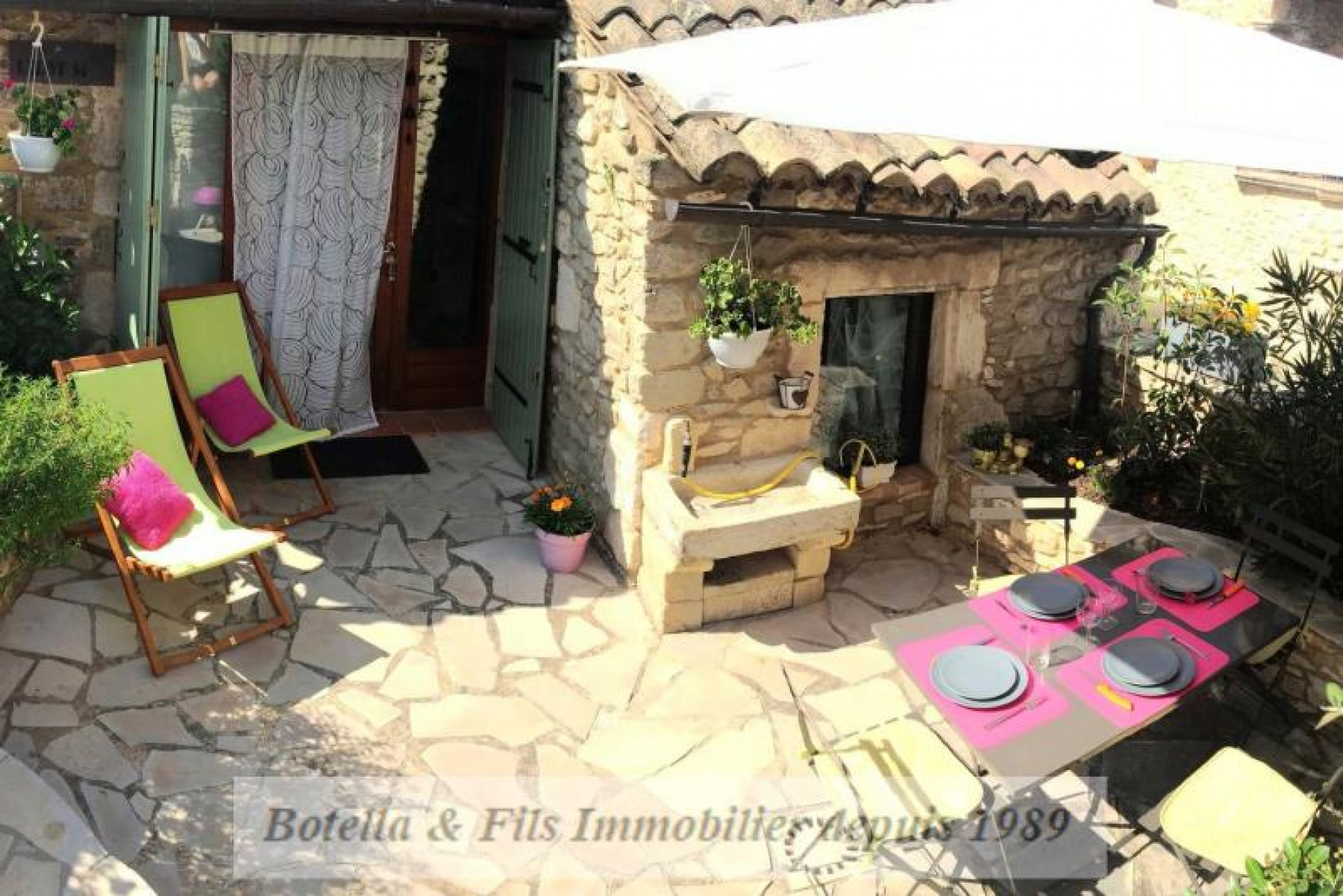 vente Demeure de ville et village Uzes