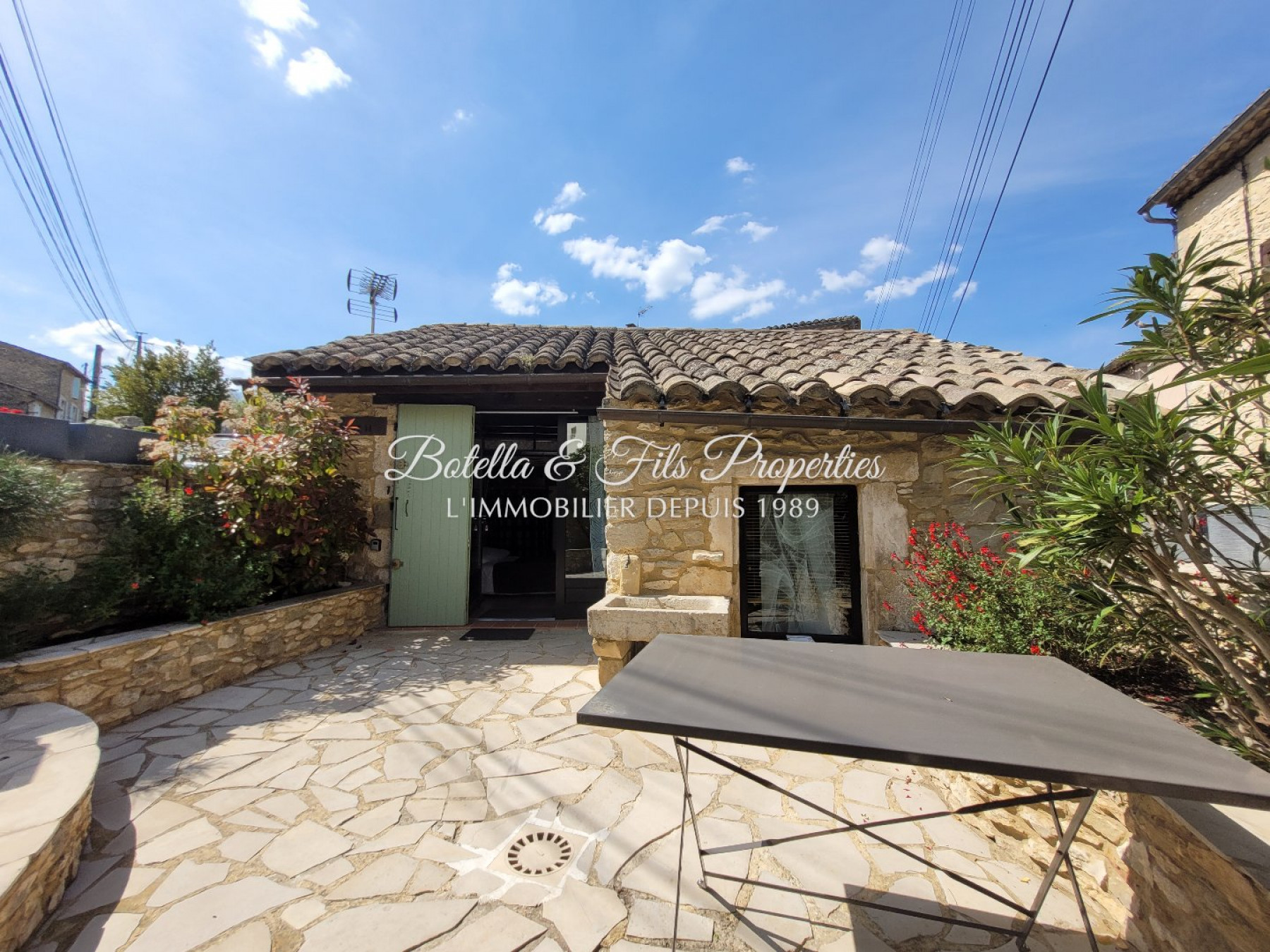 vente Demeure de ville et village Uzes