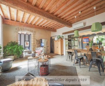 A vendre Uzes 3014733999 Botella et fils immobilier prestige