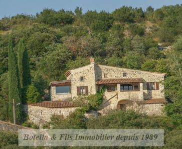For sale Uzes | Réf 3014734627 - Botella et fils immobilier prestige