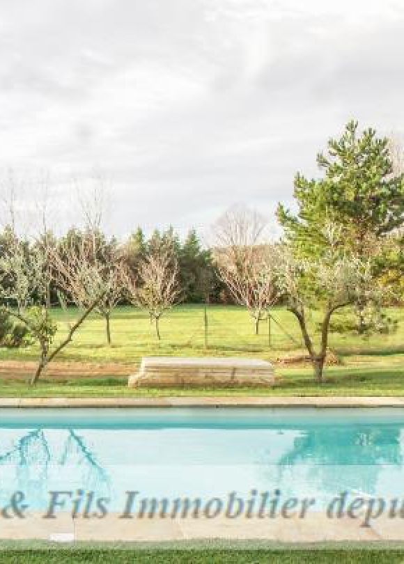 vente Mas Uzes