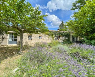 For sale Uzes | Réf 3014734772 - Botella et fils immobilier