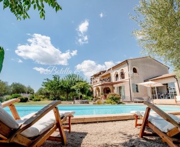 A vendre Uzes | Réf 3014734790 - Botella et fils immobilier
