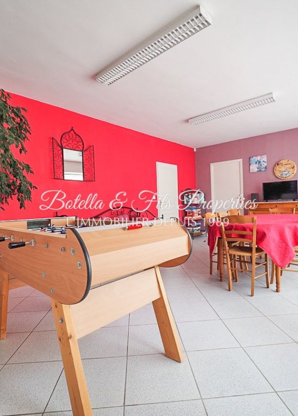 vente Demeure de ville et village Uzes